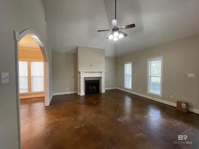 Building Photo - 30013 St Barbara St