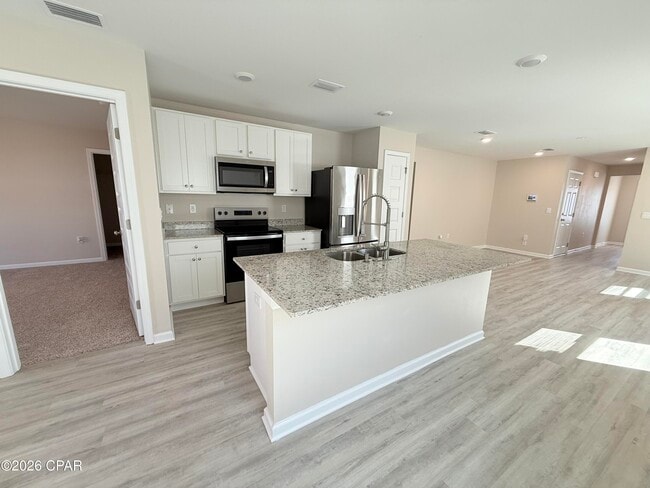 Building Photo - 6615 Kettles St