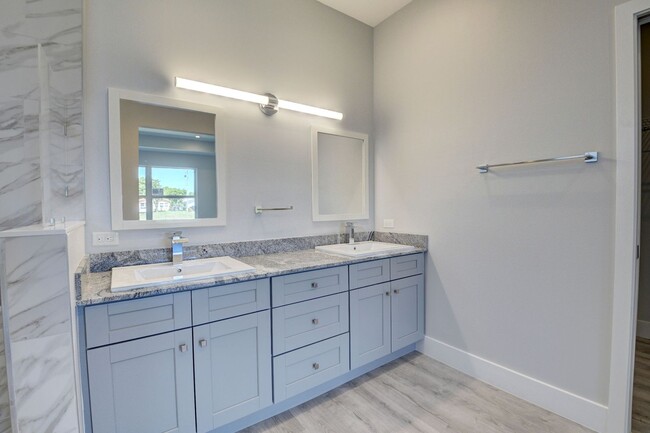 Building Photo - Modern 3/2 Home w/ garage for Rent- Delray...