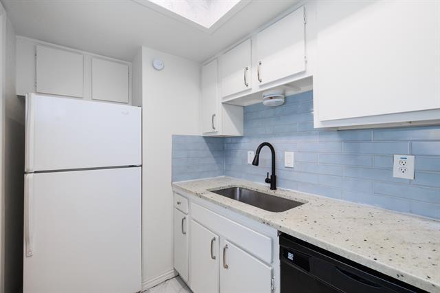 Building Photo - 12810 Midway Rd