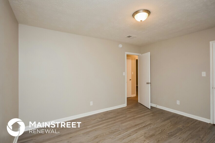 Building Photo - 5375 Rocky Pine Dr