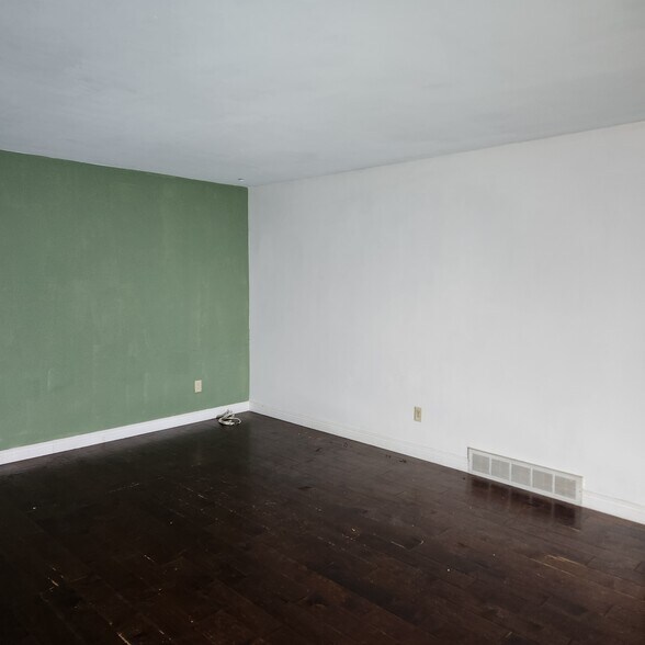 Building Photo - 3919 Harvard St