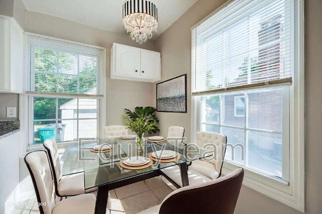 Building Photo - 3918 Odin Ave