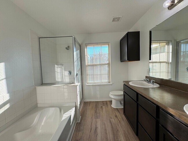 Building Photo - 15206 Walcott Dr