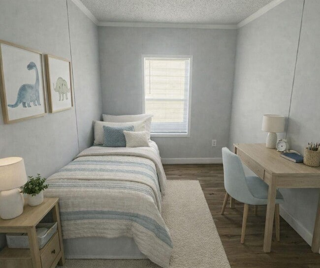 Building Photo - 2224 Chicago Cubs St