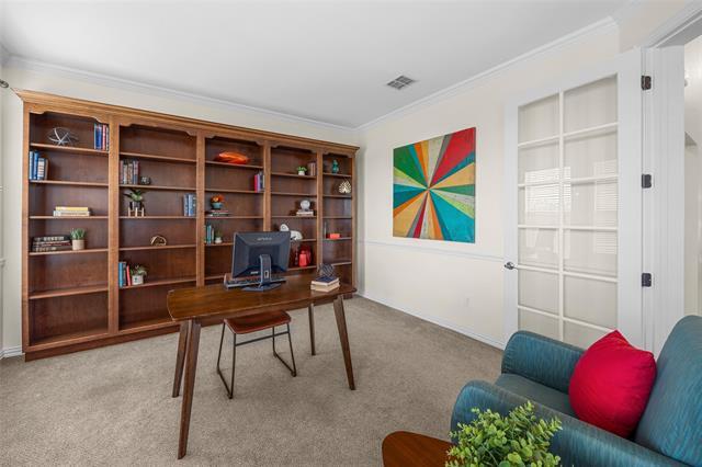 Building Photo - 9720 Zembriski Dr