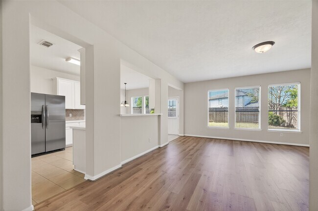 Building Photo - 2708 Calico Creek Ln