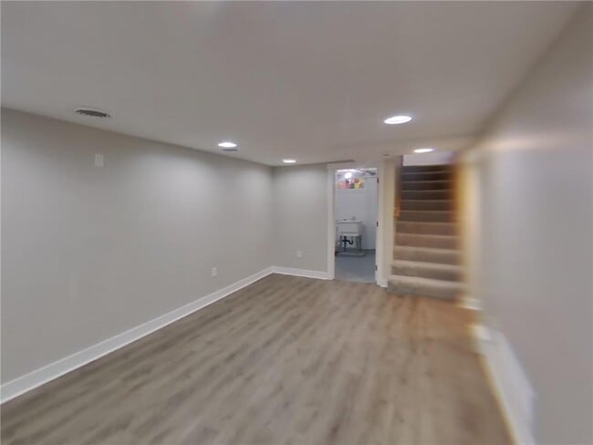 Building Photo - 3105 Georgia Ave S