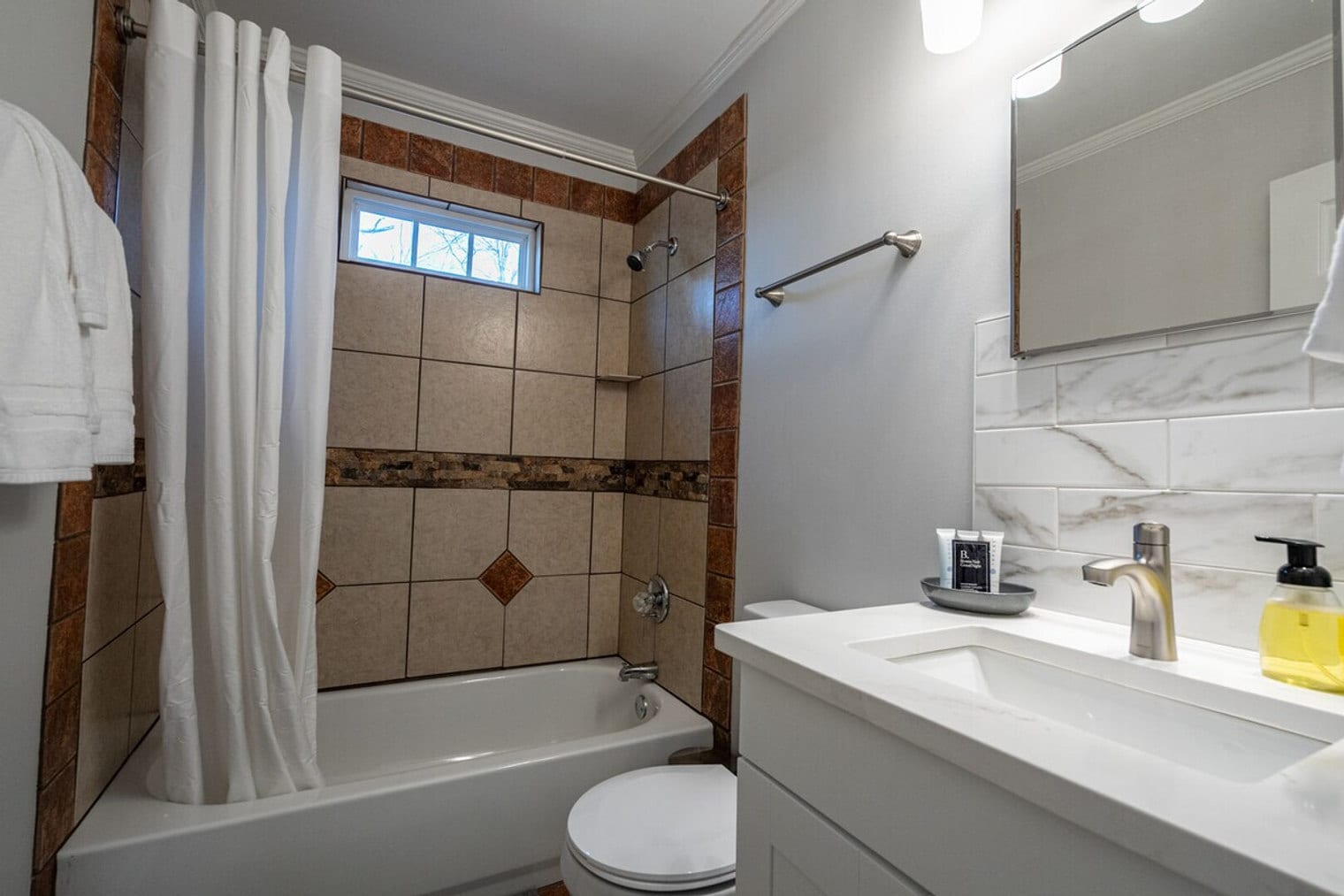 Building Photo - 37 Old Tennessee Rd NE