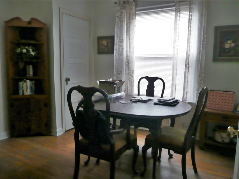 Dining or Office - 3549 Edwards Rd