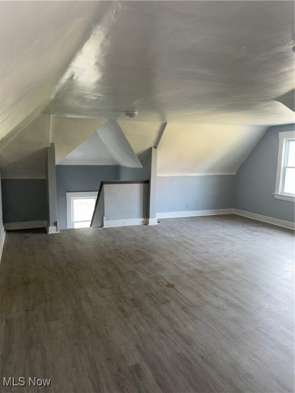 Building Photo - 1390 E 109th St