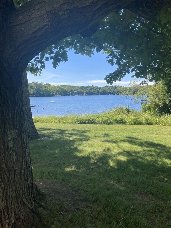 Building Photo - 949 State Rd