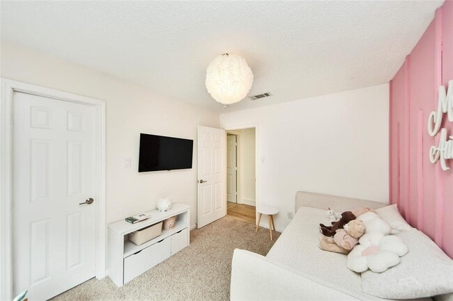 Building Photo - 4411 Hickory Downs Dr