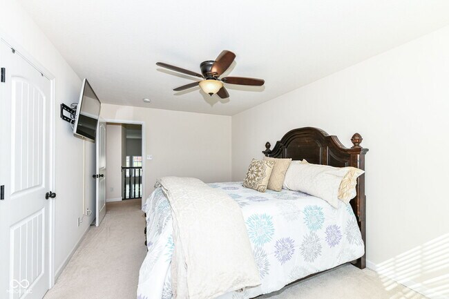 Building Photo - 6252 Sugar Maple Dr