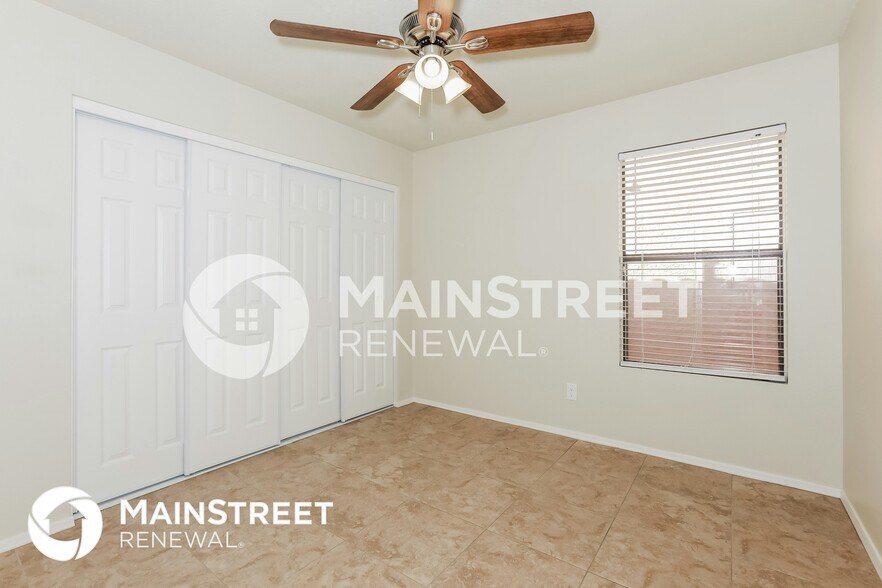 Building Photo - 4544 E Garnet Ave