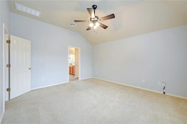 Building Photo - 932 Rusk Rd