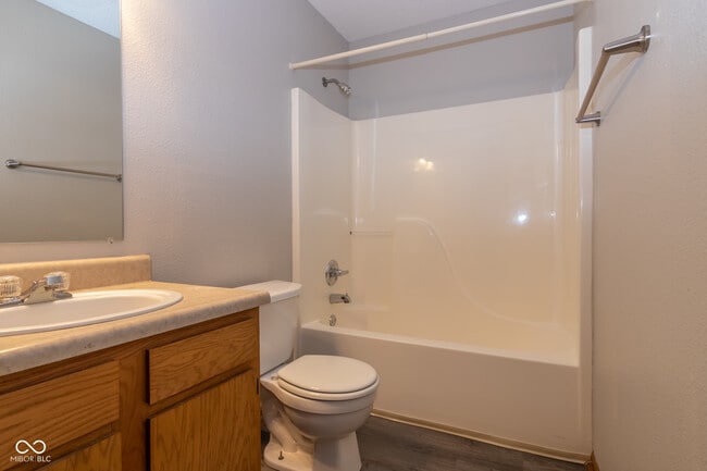 Building Photo - 2816 Fieldstone Ct