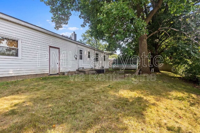 Building Photo - 20 Greenbush Ct