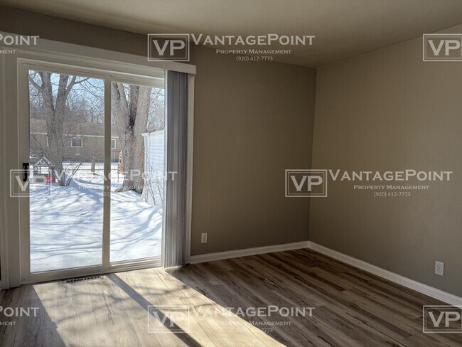 Building Photo - 1655 9th St