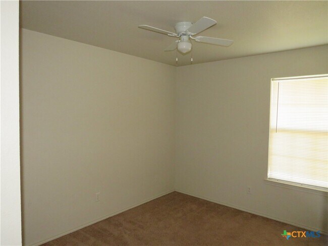 Building Photo - 6509 Temora Loop