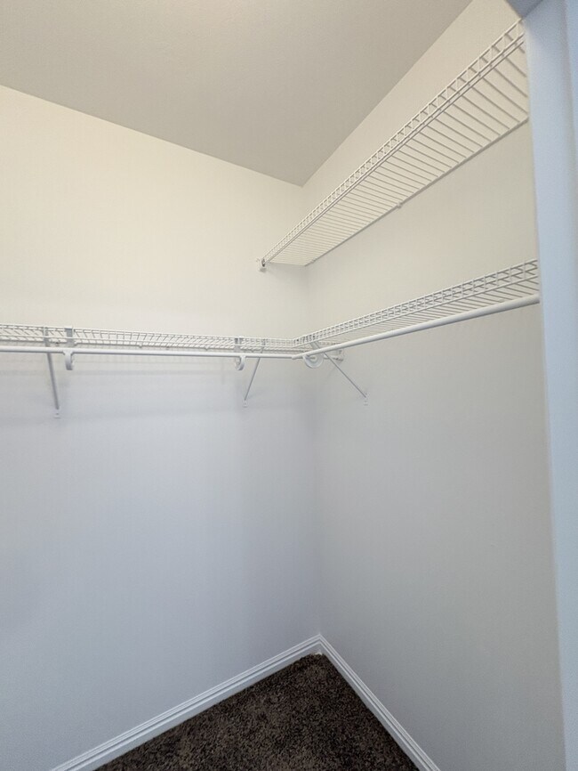 Building Photo - Peppercorn