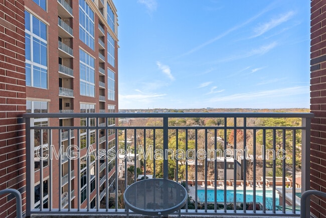 Building Photo - 1820 Peachtree St NW