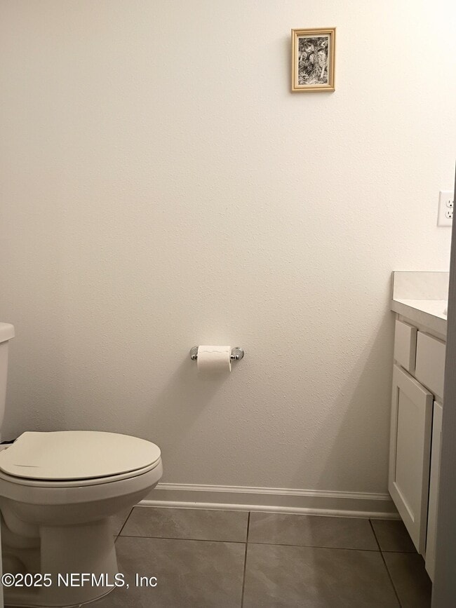 Building Photo - 8995 Gifford Dr