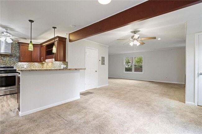 Building Photo - 1350 Overlook Cove SE