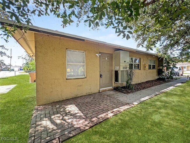 Primary Photo - 13037 First St