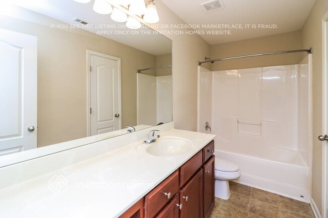 Building Photo - 505 Ballyshannon Dr