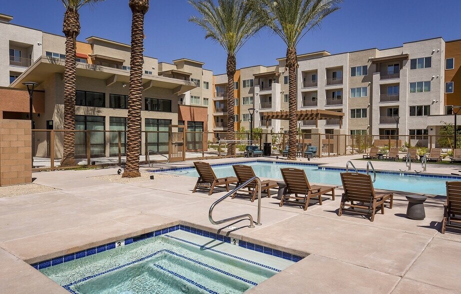 Building Photo - Suncrest Vista at Canyon Trails 55+ Apartments