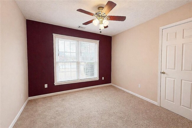 Building Photo - 69 Morning Top Ct