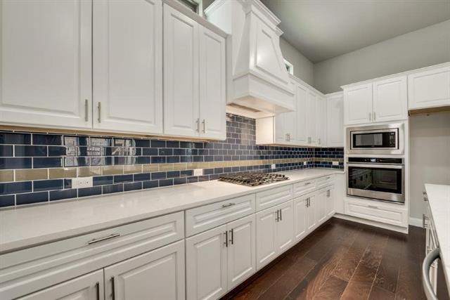 Building Photo - 17542 Bottlebrush Dr