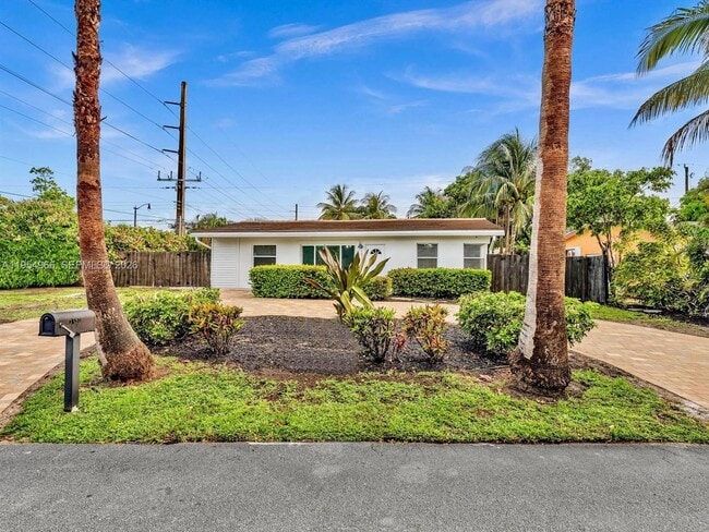 Building Photo - 1513 NE 30th Ct