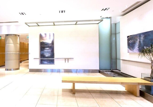 Building Photo - 2101 Brickell Ave