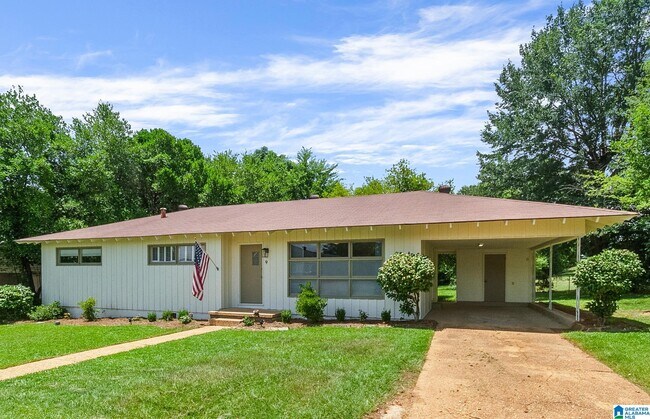 Building Photo - 9 Rhonda Dr