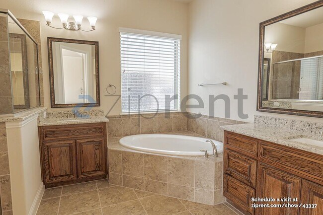 Building Photo - 232 Whitewing Ln