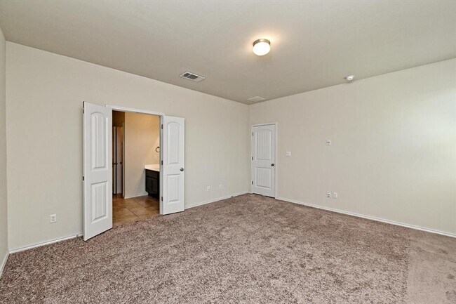 Building Photo - 20133 Navarre Terrace