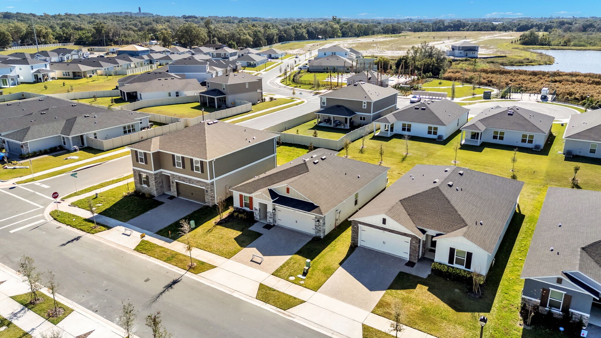 Building Photo - 638 Meadows Edge Pl