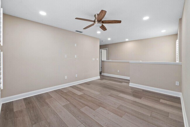 Building Photo - 91 Ridgewind Dr