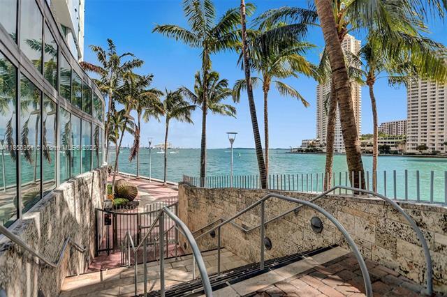 Building Photo - 335 S Biscayne Blvd
