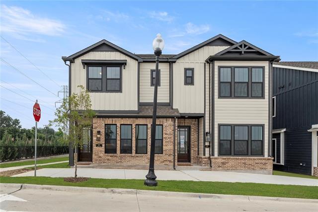 Building Photo - 921 Janwood Dr