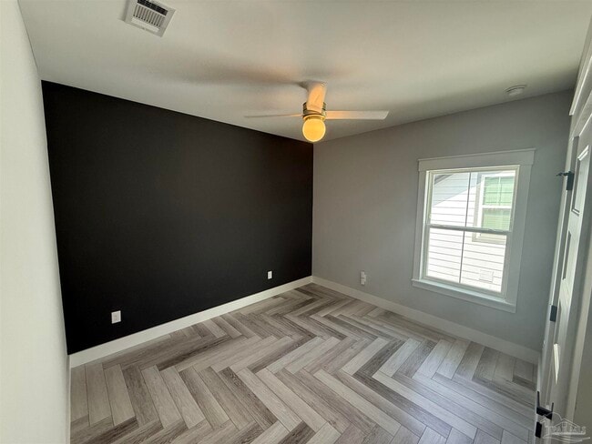 Building Photo - 1011 N K St