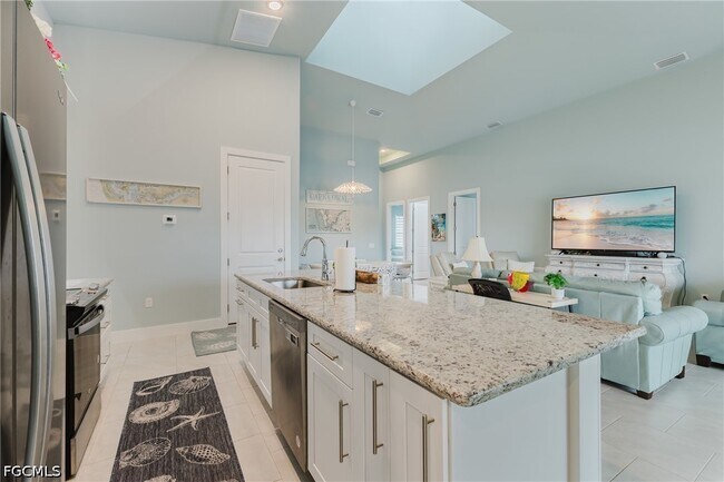 Building Photo - 5310 Cocoa Ct