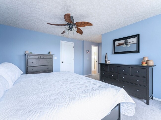 Building Photo - 11811 SE Koala Dr