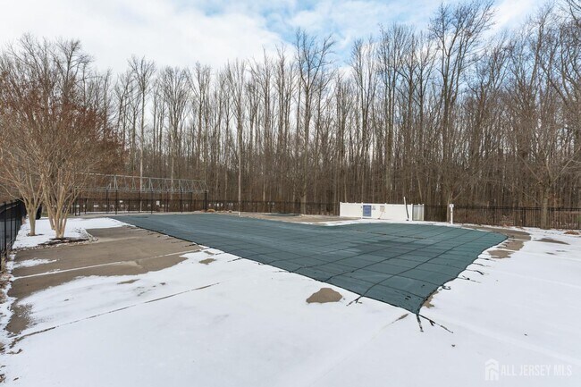 Building Photo - 115 Andover Dr