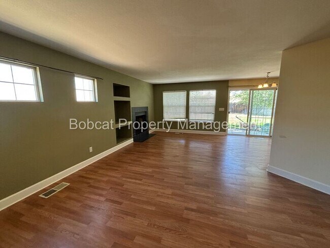 Building Photo - 1477 Ridge Point Dr