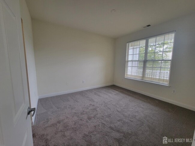 Building Photo - 367 Samuel Cir