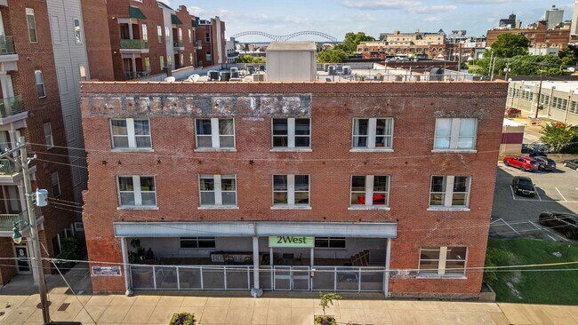 Building Photo - 2 GE Patterson Ave