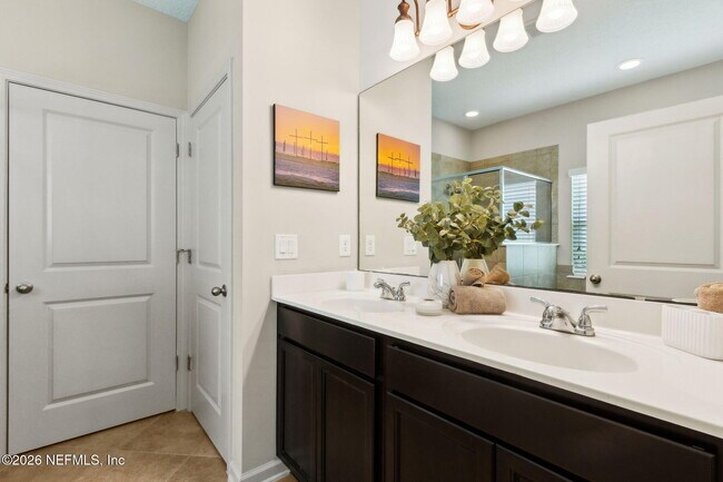 Building Photo - 81056 Leeside Ct